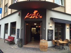 Restaurant_Karl_s_Duesseldorf_Deutschland_15