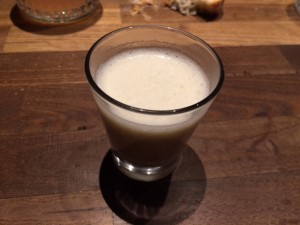 Oktopussy_Bar_Restaurant_Duesseldorf-Deutschland_1-300x225