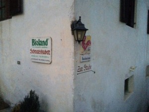 Schnalshuberhof_Oberplars_Algund_Suedtirol_Italien_2-300x225