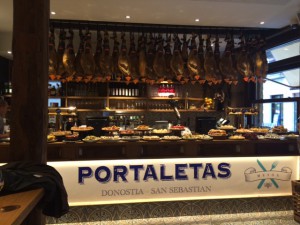 Portaletas_Donostia_San_Sebastian_Spanien_3