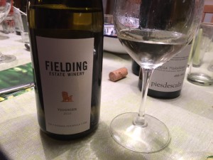 Fielding_Estate_Winery_Viognier_2010_Niagara_Peninsula_Kanada_1