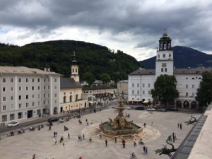 Weinminister_bezieht_neues_Anwesen_7