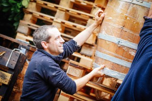 Frank_Spiegel_zum-Jahrgang_2005_in_seinem_Weingut