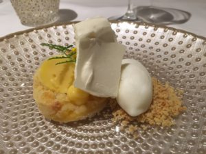Aan_Tafel_Bij_Luc_Bellings_Hasselt_Belgien_19