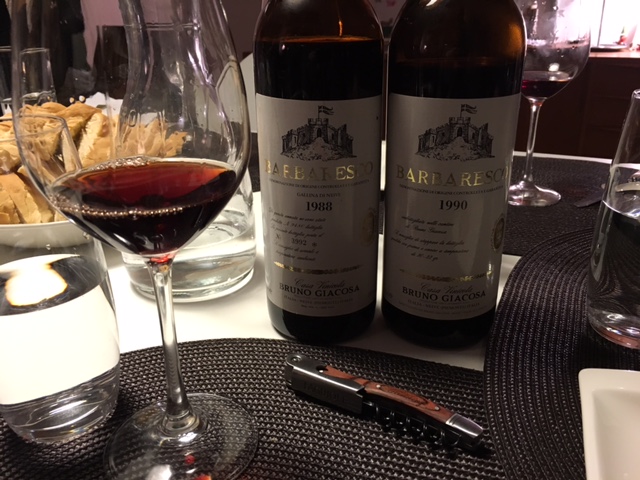 Bruno_Giacosa_Barbaresco_1988_und_1990_Piemont_Italien_1