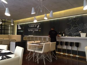 Ten_s_Barcelona_Spanien_2